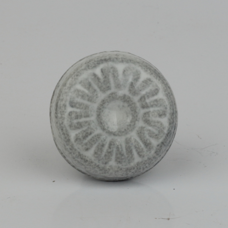 Nábytková úchytka ozdobná olúpaný vzhľad 4x2cm