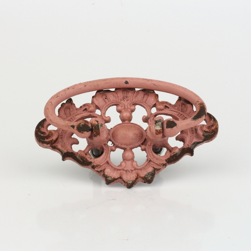 Nábytková úchytka zdobená 10x6x6cm