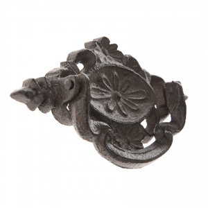 Nábytkové úchytky s bohatým zdobením liatina 17,5x9,5x3 cm