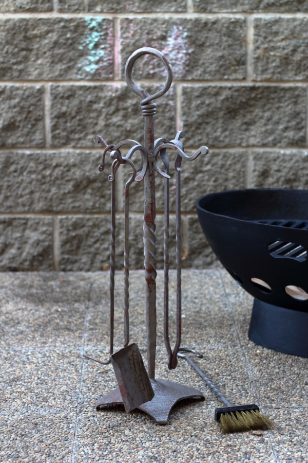 Náradie ku krbu 700mm bez PÚ