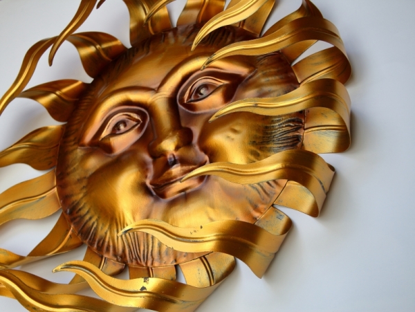 Nástenná dekorácia na stenu slnko 63,5x12,7x43cm