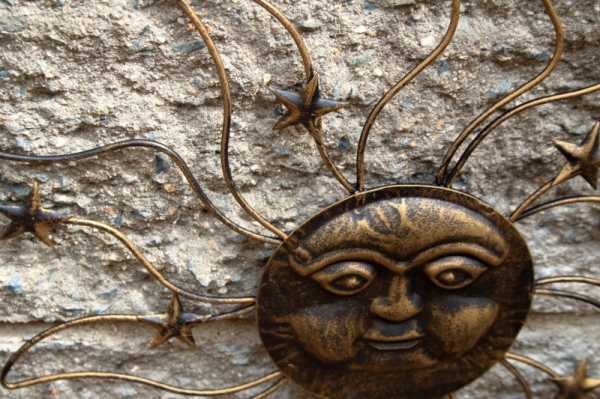 Nástenná dekorácia slnko 38x1x40cm