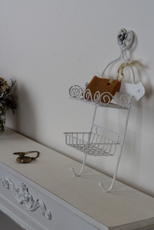 Nástenná mydelnička a vešiak 33cm