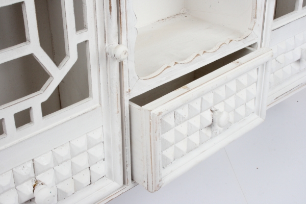 Nástenná skrinka v vidieckom štýle biela 80x55,5x17cm