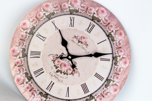 Nástenné hodiny do kuchyne ruže 34cm