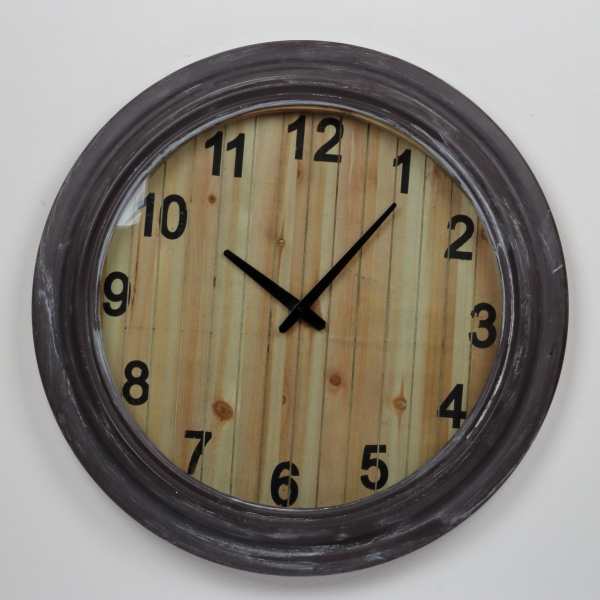 Nástenné hodiny s dreveným ciferníkom