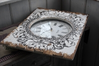 Nástenné hodiny Memories 54x40x1cm