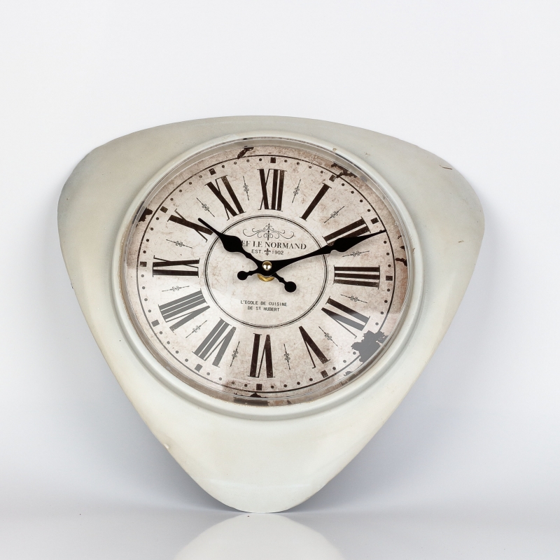 Nástenné hodiny Normand s rímskymi číslicami 33x4x32cm
