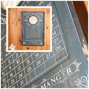 Nástenné hodiny s kalendárom 40x60cm