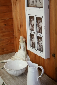 Nástenné hodiny s rámčekmi na fotografie 80cm