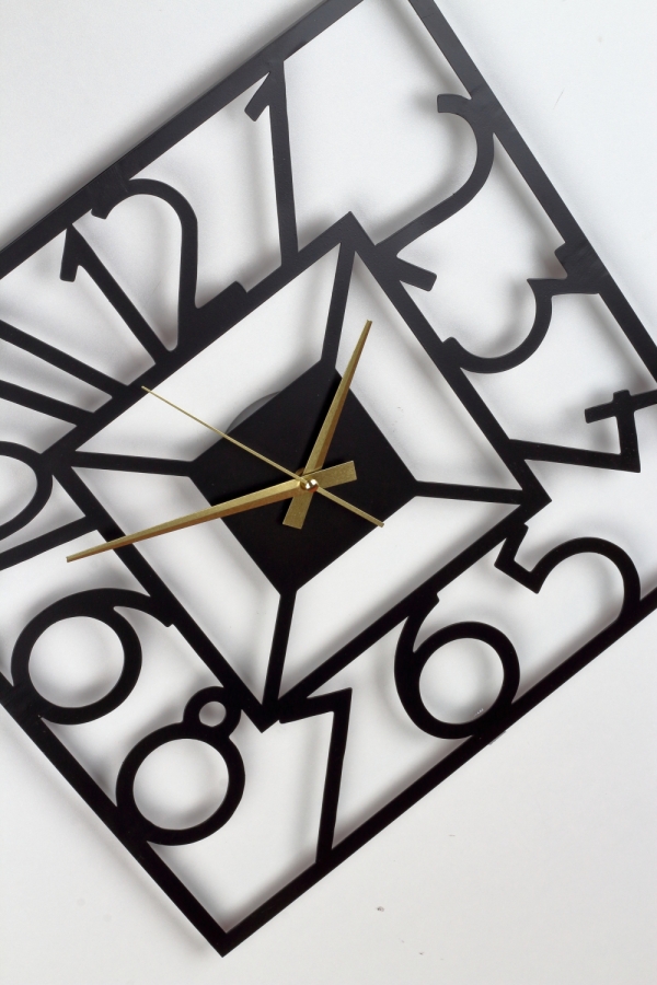 Nástenné kovové hodiny 40x40cm 