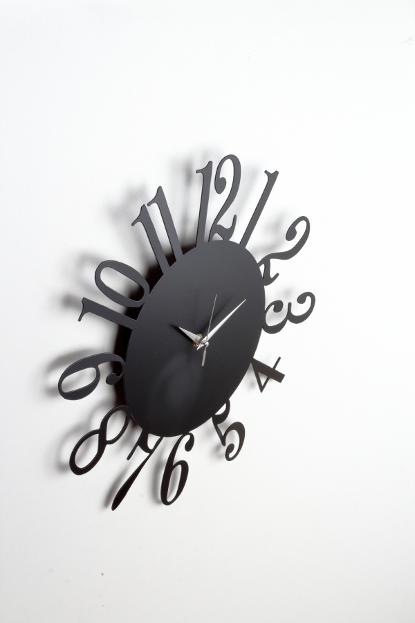 Nástenné kovové hodiny bez rámu 40cm