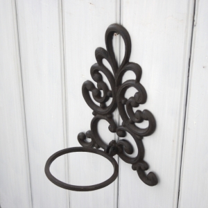 Nástenný držiak na kvety