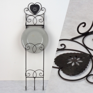 Nástenný držiak na taniere s poličkou 81x17cm