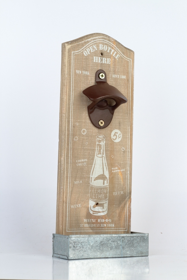 Nástenný otvárač fliaš OPEN BOTTLE HERE 30cm