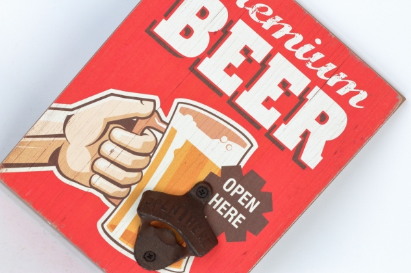 Nástenný otvárač fliaš PREMIUM BEER 16x23cm