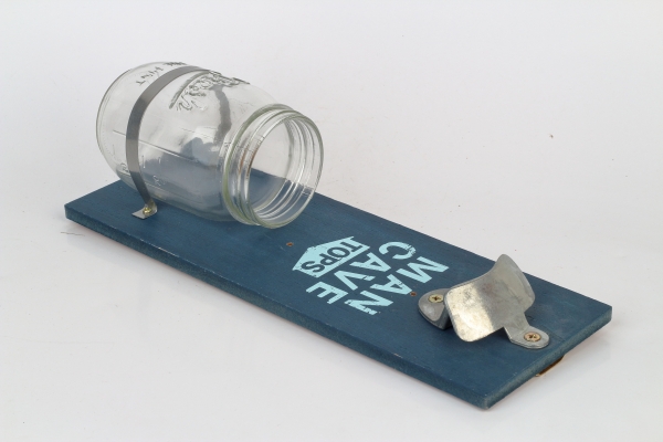 Nástenný otvárač fliaš sa pohárom na zátky 32cm