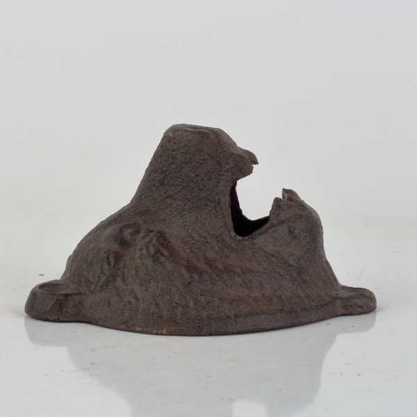 Nástenný otvírák na láhve medvěd litina 10x8cm