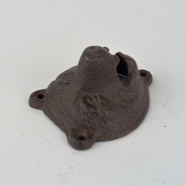 Nástenný otvírák na láhve medvěd litina 10x8cm