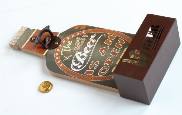 Nástenný otvárač na fľaše THE BEST BEER 14x37cm