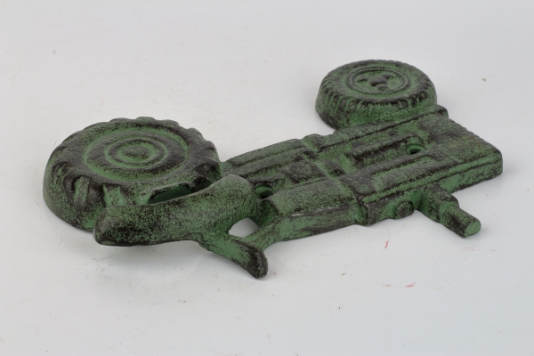 Nástenný otvírák na láhve traktor zelený 20x14cm