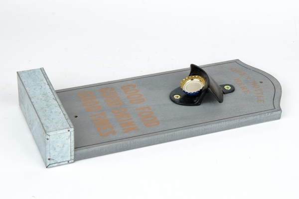 Nástenný otvárač na pivo 30cm