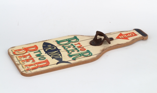 Nástenný otvárač na pivo 40cm