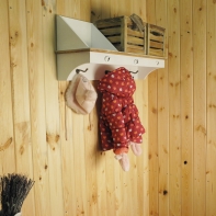 Nástenný vešiak do predsiene 76x31x21,5 cm