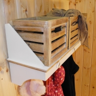 Nástenný vešiak do predsiene 76x31x21,5 cm