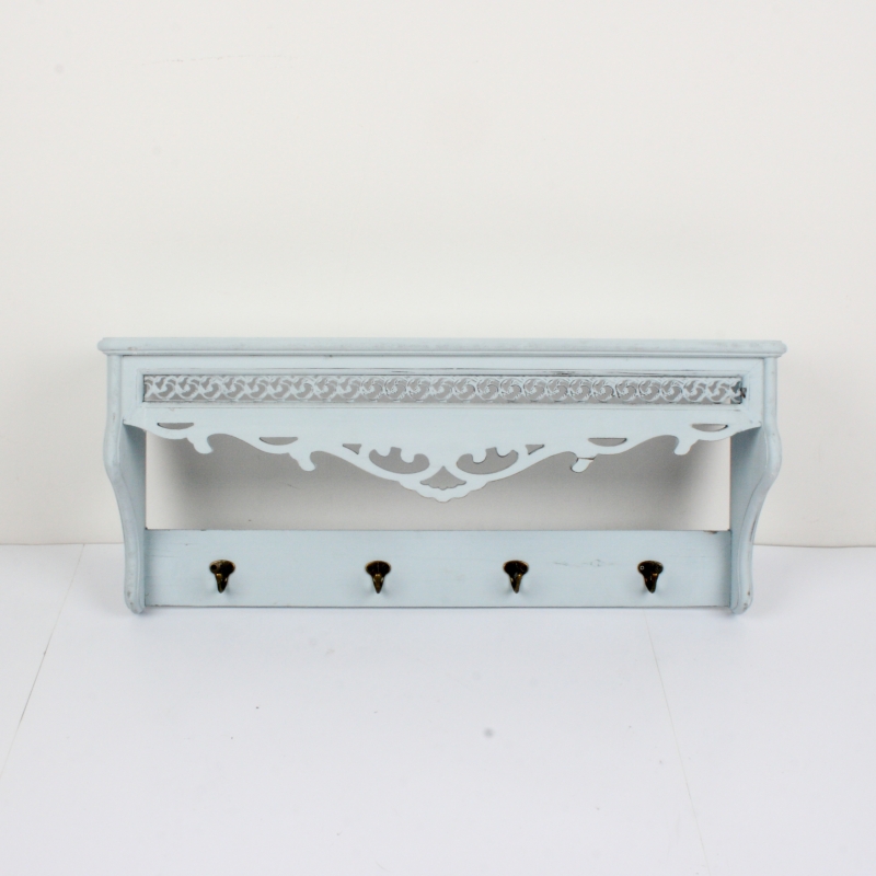 Nástenný vešiak drevený s policou 76x18x33cm VYŘAZENO