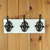 Nástenný vešiak s liatinovými háčikmi 32cm