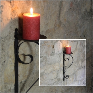 Nástenný zámocký svietnik 46cm