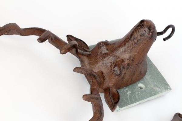 Nástěnný zvonček liatina jeleň 23,1x13,3x25,8cm