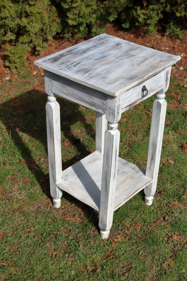 Nočný stolík biely 70x40x40cm