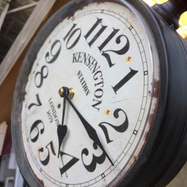 Obojstranné staničnej hodiny  - vyřazeno