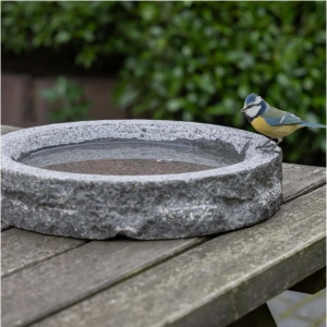 Originálne pítko náustok do záhrady 37 x 6 cm