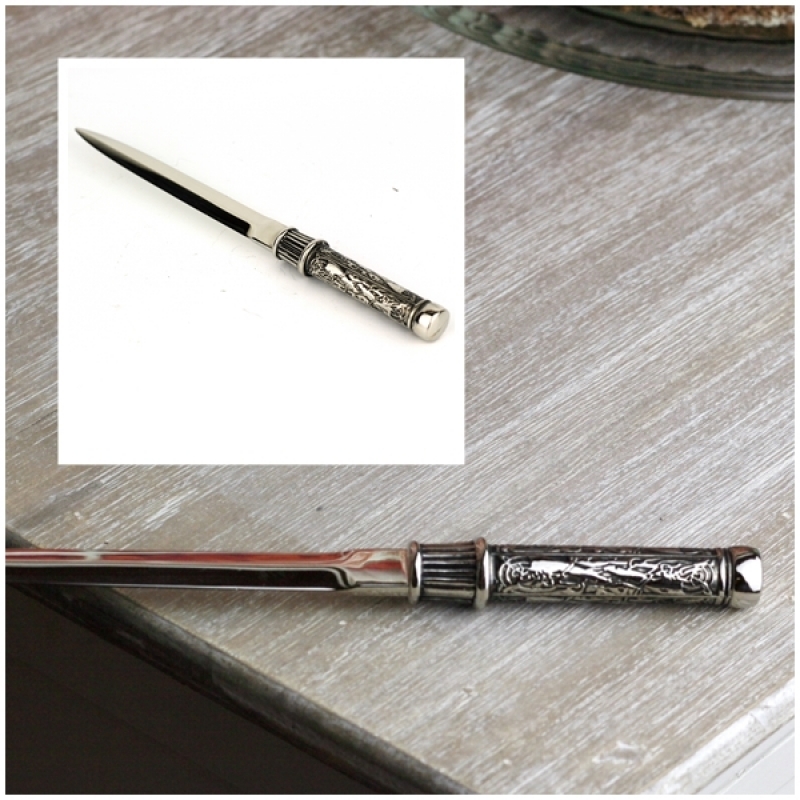 Otvárač na listy s ozdobnou rukoväťou 20cm