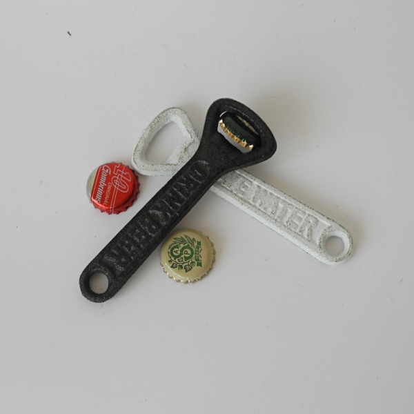 Otvárač na pivo 4,2 × 13,3 × 0,6 cm