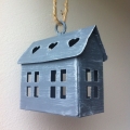 Ozdoba na vianočný stromček - domček hranatý 8x6x3cm