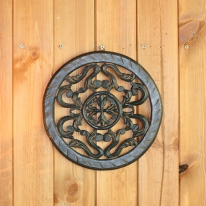 Ozdobný panel tmavé drevo guľatý 26cm