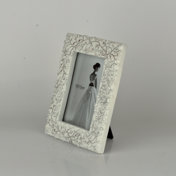 Ozdobný rámček s ornamentami