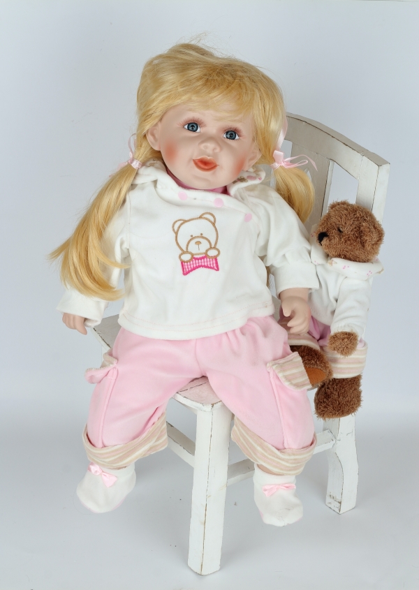 Bábika bábätko Daniela 55cm