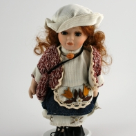 Bábika porcelánová 20cm B