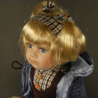 Bábika s porcelánovou hlavičkou 43 cm