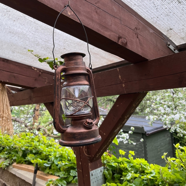 Petrolejová lampa 10xLED