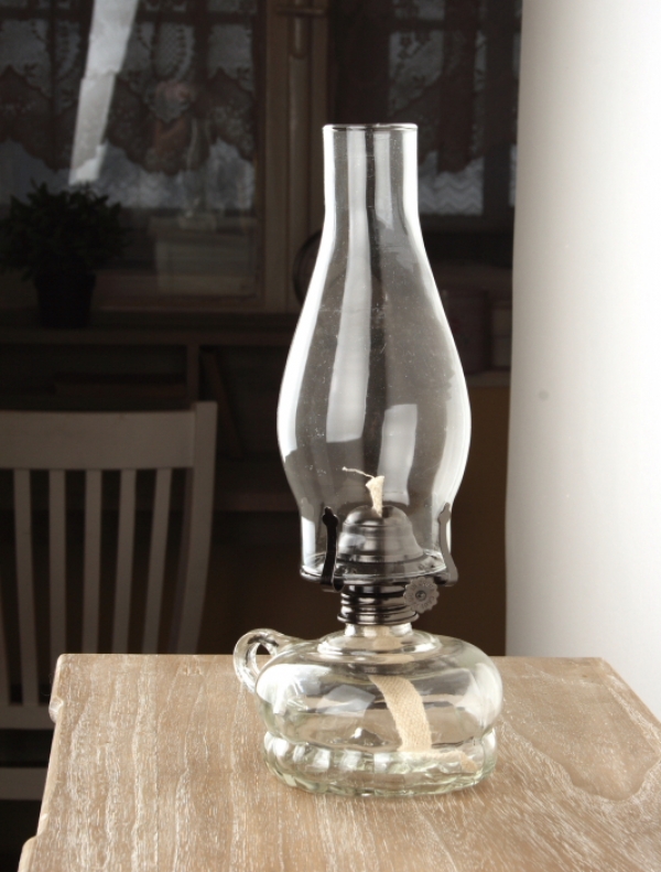 Petrolejová lampa číra 31cm