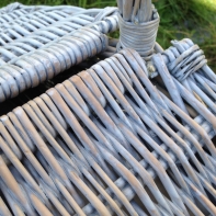 Piknikový kôš - poškodenie jednej záklopky