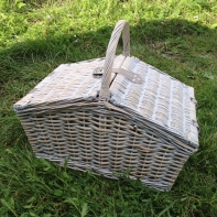 Piknikový kôš - poškodenie koženého popruhu