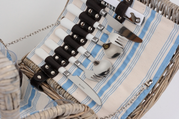 Piknikový kôš s modrými prúžky pre 2 osoby 29x42x31cm