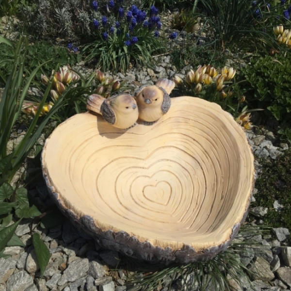 Napájadlo pre vtáčiky srdce